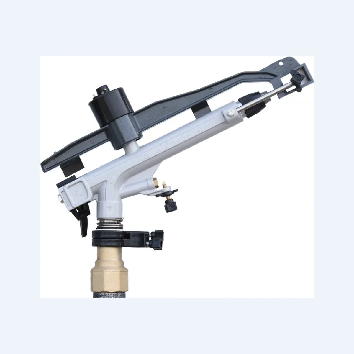 Cañón de impacto de aluminio YUZUAK ATOM 35 — J&D Riegos